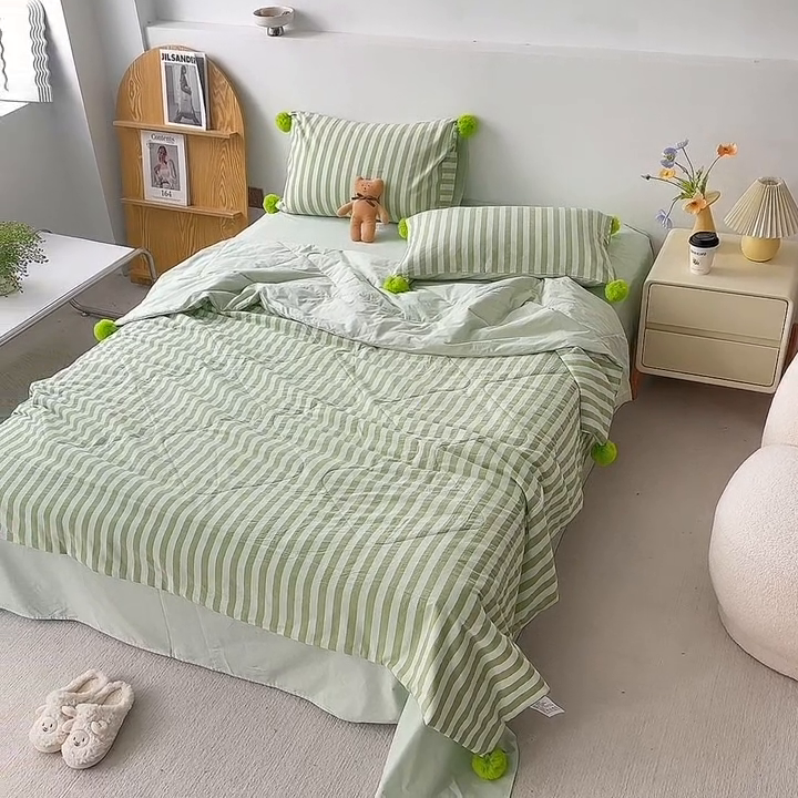 91家纺网 家纺一手货源 找家纺 怡家居 2023新款水洗棉可脱卸球球夏被四件套 青柠