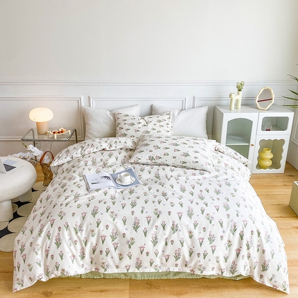 91家纺网 家纺一手货源 找家纺 珺柔家纺 2023新款13372全棉印花四件套 朵拉花园