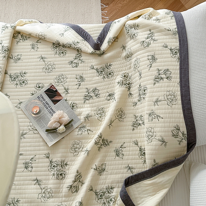 91家纺网 家纺一手货源 找家纺 吾秀 2023新款A类棉代尔针织棉毯 法式玫瑰（绿）