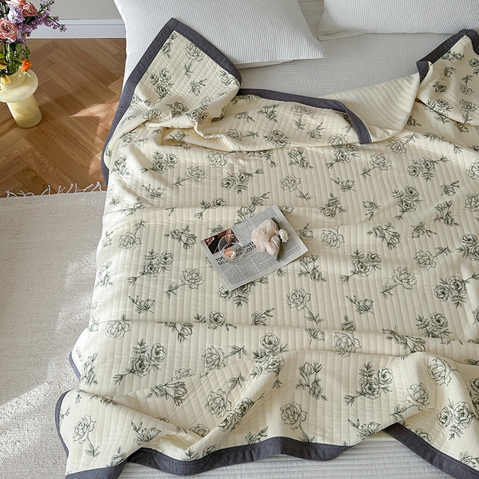 91家纺网 家纺一手货源 找家纺 吾秀 2023新款A类棉代尔针织棉毯 法式玫瑰（绿）