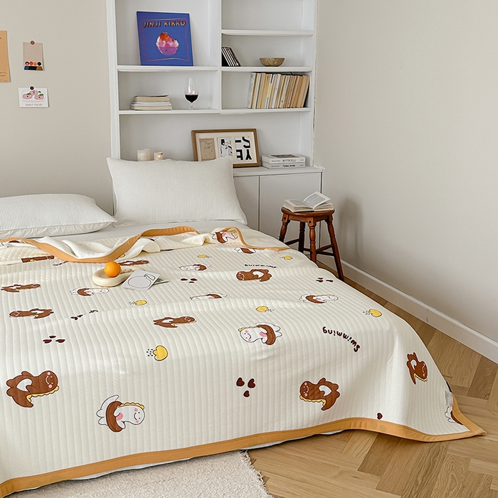 91家纺网 家纺一手货源 找家纺 吾秀 2023新款A类棉代尔针织棉毯 萌萌小恐龙（咖）