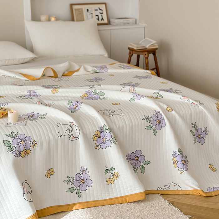 91家纺网 家纺一手货源 找家纺 吾秀 2023新款A类棉代尔针织棉毯 甜心小兔（米白）