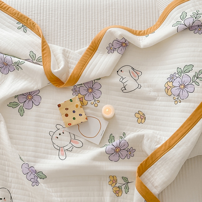 91家纺网 家纺一手货源 找家纺 吾秀 2023新款A类棉代尔针织棉毯 甜心小兔（米白）