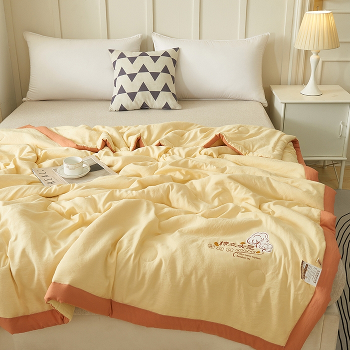 91家纺网 家纺一手货源 找家纺 样样红被业 2023新款棉麻大豆夏凉被 古丽黄