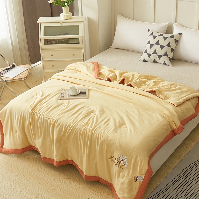 91家纺网 家纺一手货源 找家纺 样样红被业 2023新款棉麻大豆夏凉被 古丽黄