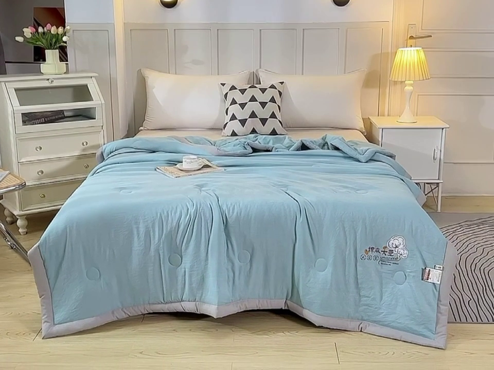 91家纺网 家纺一手货源 找家纺 样样红被业 2023新款棉麻大豆夏凉被 月光蓝