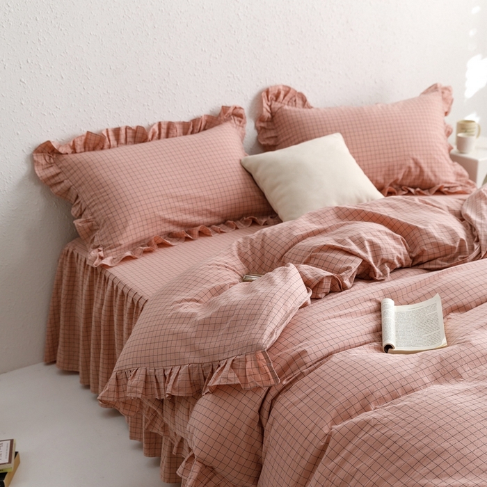 91家纺网 家纺一手货源 找家纺 忘忧草2023新款全棉色织水洗棉床裙款四件套  格物-豆沙