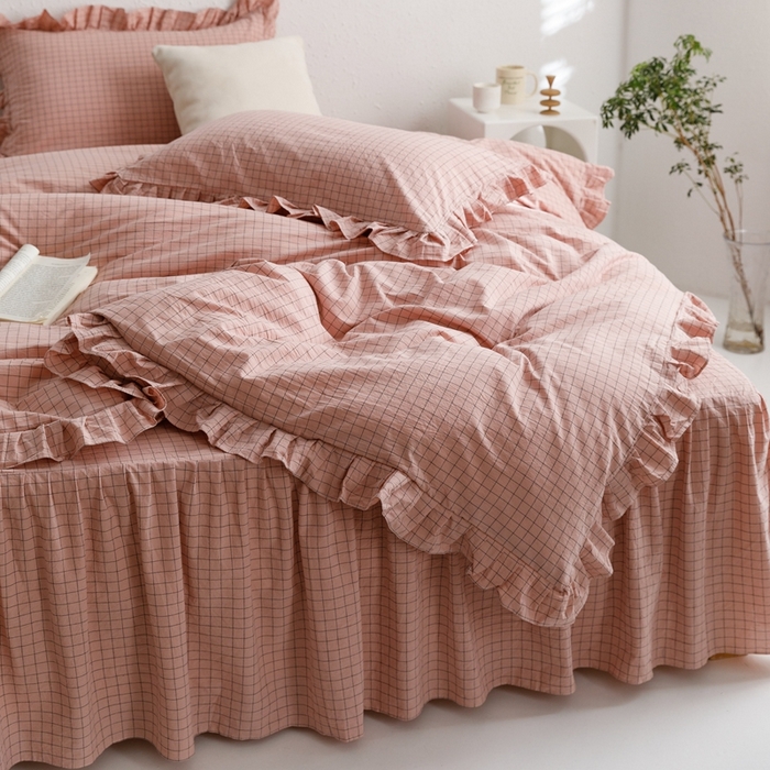 91家纺网 家纺一手货源 找家纺 忘忧草2023新款全棉色织水洗棉床裙款四件套  格物-豆沙