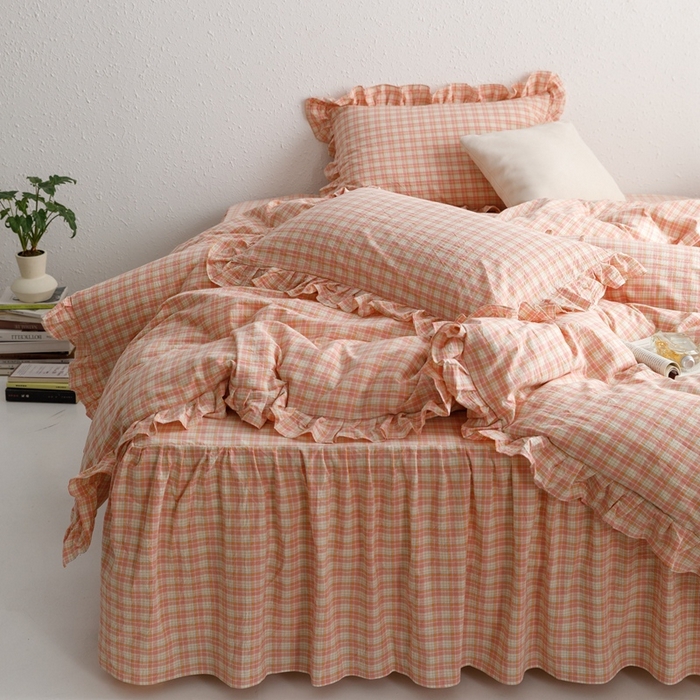 91家纺网 家纺一手货源 找家纺 忘忧草2023新款全棉色织水洗棉床裙款四件套  简爱-粉