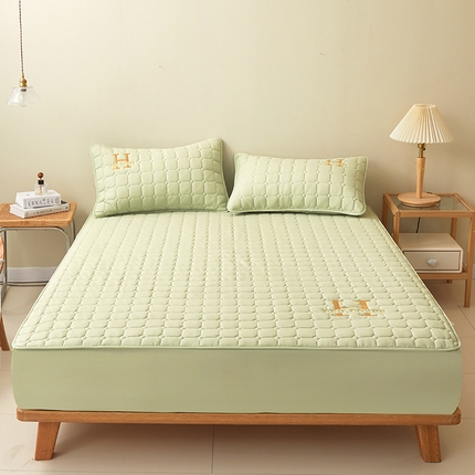 91家纺网 家纺一手货源 找家纺 居眠2023新款原棉H标刺绣大豆床笠 刺绣H-抹茶绿