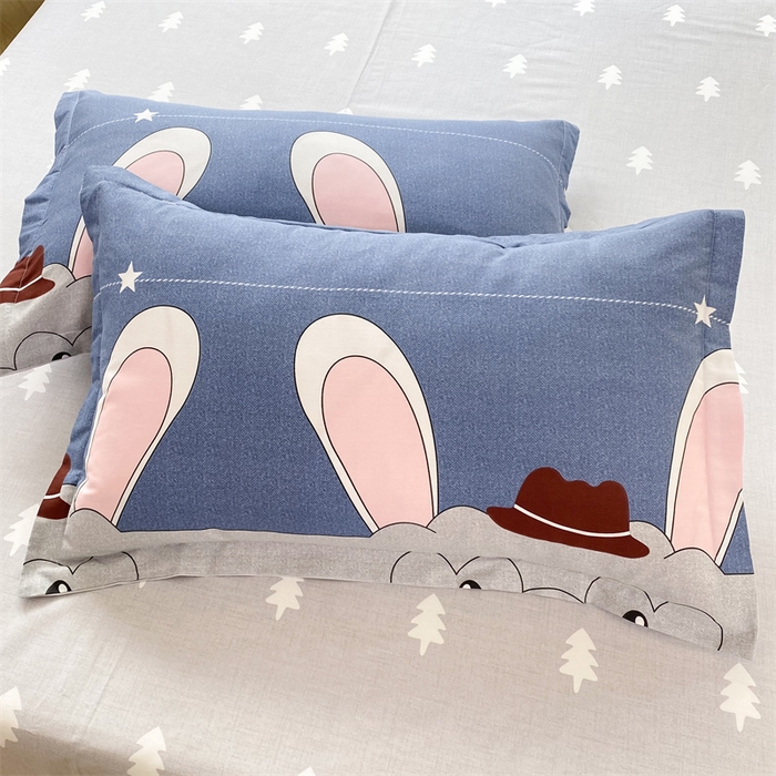 91家纺网 家纺一手货源 找家纺 多品 2023新款12868新款单被套 兔八哥