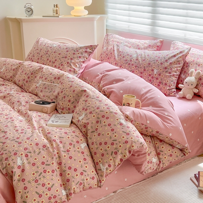 91家纺网 家纺一手货源 找家纺 顾里 2023韩系氛围全棉四件套 花丛奶兔