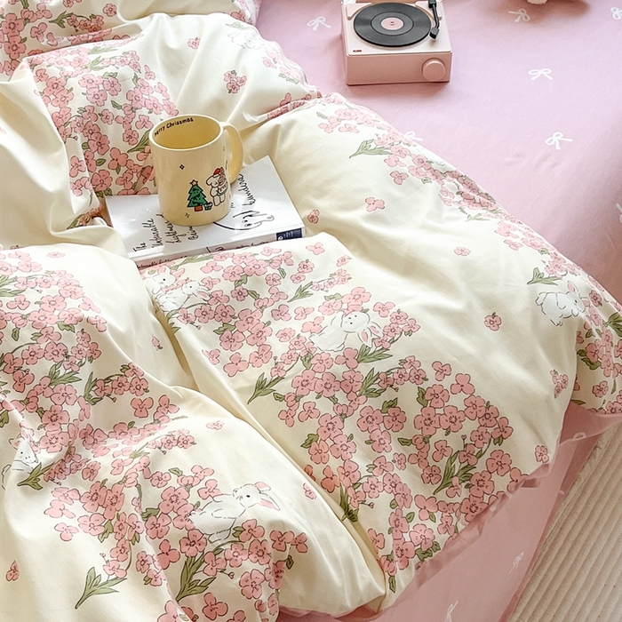 91家纺网 家纺一手货源 找家纺 顾里 2023韩系氛围全棉四件套 花堡奶兔