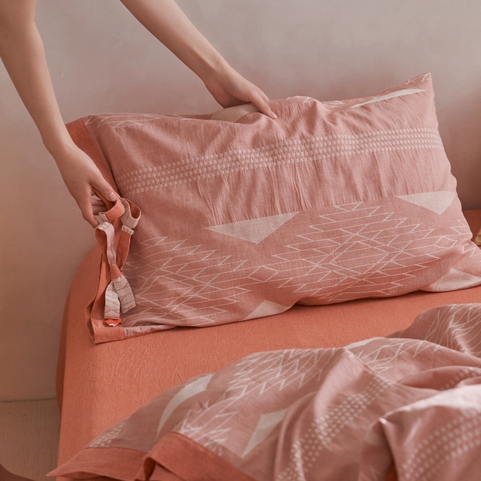 91家纺网 家纺一手货源 找家纺 安莱生活2023新品四季款棉刺子大提花波西米亚风名族异域风高端四件套 波西米亚-嫩粉