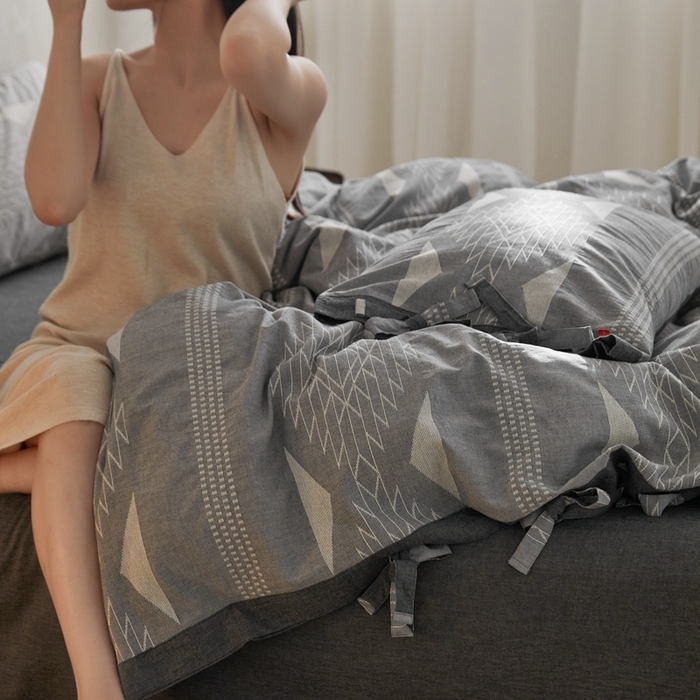 91家纺网 家纺一手货源 找家纺 安莱生活2023新品四季款棉刺子大提花波西米亚风名族异域风高端四件套 波西米亚-深灰