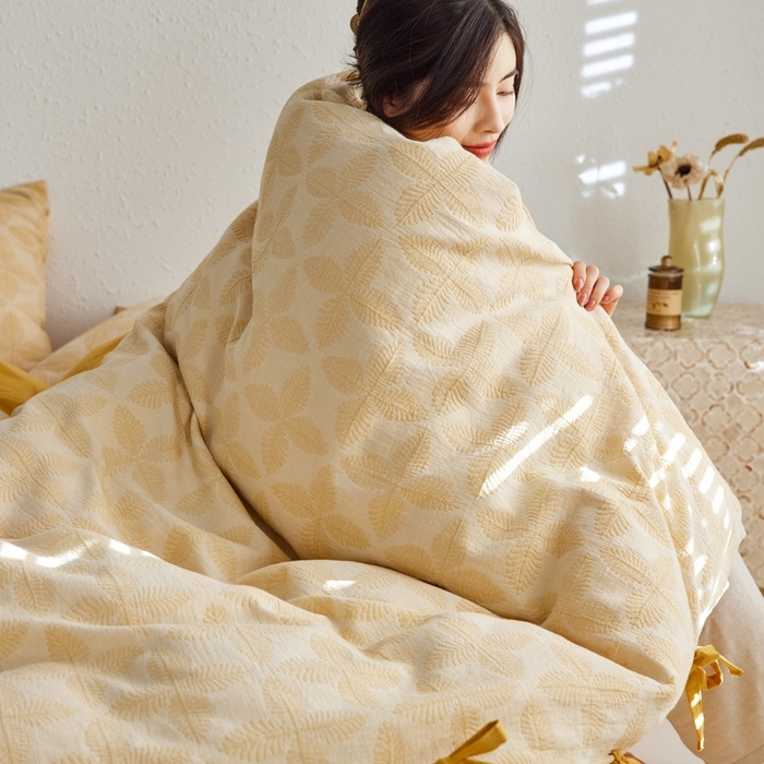 91家纺网 家纺一手货源 找家纺 （总）安莱生活 2023年新款高端双层纱栀子花色织大提花蝴蝶结工艺款四件套