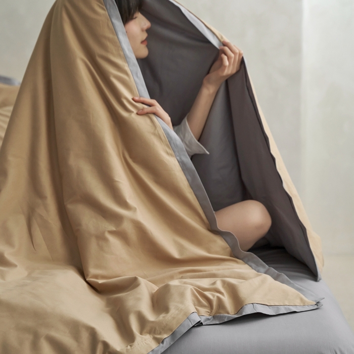 91家纺网 家纺一手货源 找家纺 （总）安莱生活 2023新款60贡缎双拼小宽边四件套