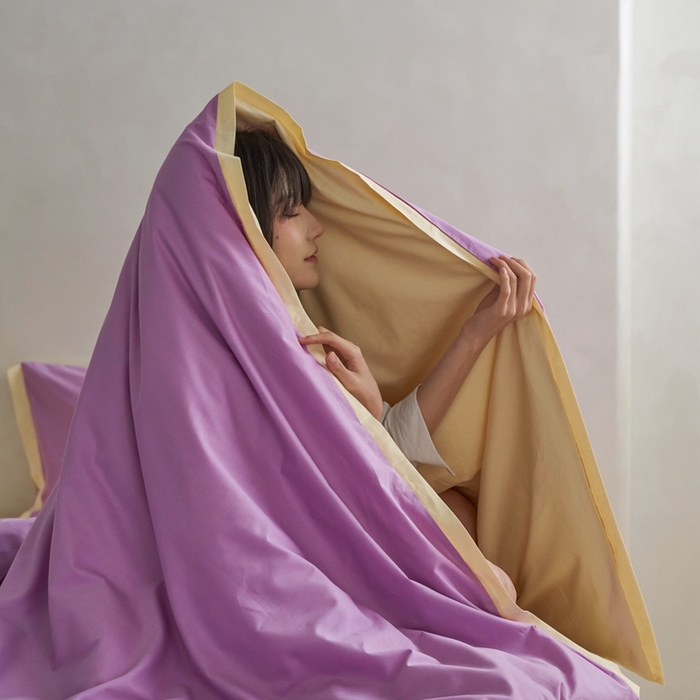 91家纺网 家纺一手货源 找家纺 安莱生活 2023新款60贡缎双拼小宽边四件套 紫嫣双拼奶黄