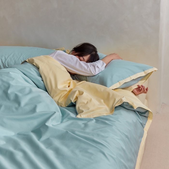 91家纺网 家纺一手货源 找家纺 安莱生活 2023新款60贡缎双拼小宽边四件套 青柠双拼奶黄