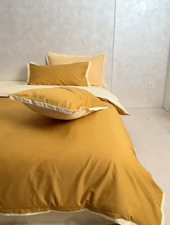 91家纺网 家纺一手货源 找家纺 安莱生活 2023新款60贡缎双拼小宽边四件套 淡茶双拼奶黄