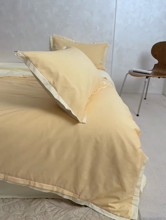 91家纺网 家纺一手货源 找家纺 安莱生活 2023新款60贡缎双拼小宽边四件套 奶杏双拼奶黄