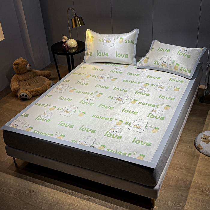 91家纺网 家纺一手货源 找家纺 安哆啦2024新款数码印花冰藤席 字母兔兔