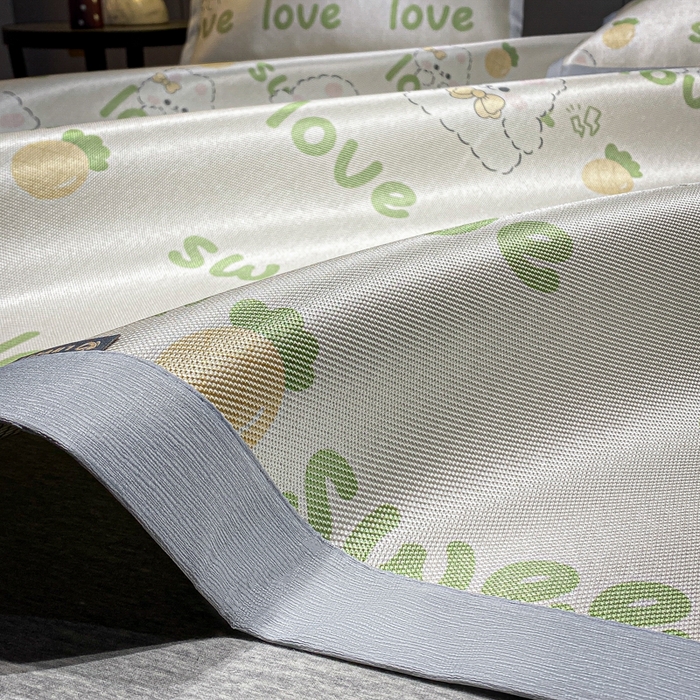 91家纺网 家纺一手货源 找家纺 安哆啦2024新款数码印花冰藤席 字母兔兔