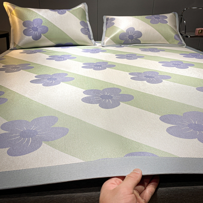 91家纺网 家纺一手货源 找家纺 安哆啦2024新款数码印花冰藤席 斜条小花