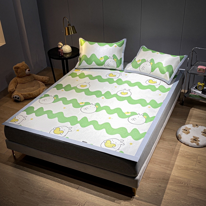 91家纺网 家纺一手货源 找家纺 安哆啦2024新款数码印花冰藤席 绿色波浪纹