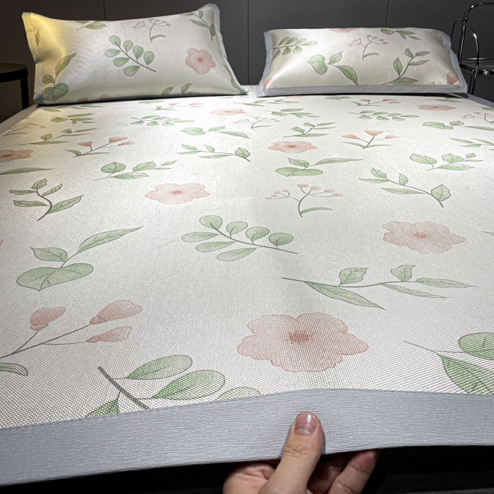 91家纺网 家纺一手货源 找家纺 安哆啦2024新款数码印花冰藤席 花丛间