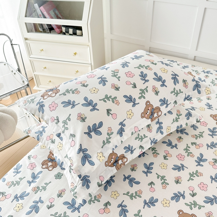 91家纺网 家纺一手货源 找家纺 帛织澜家纺 2025新款12868全棉喷气印花枕套 倍暖初妆