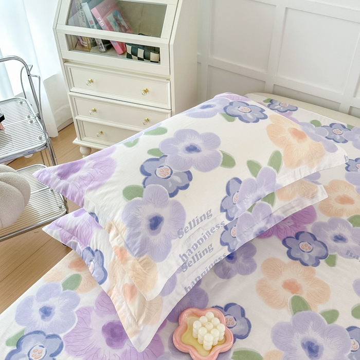 91家纺网 家纺一手货源 找家纺 帛织澜家纺 2025新款12868全棉喷气印花枕套 紫韵花开