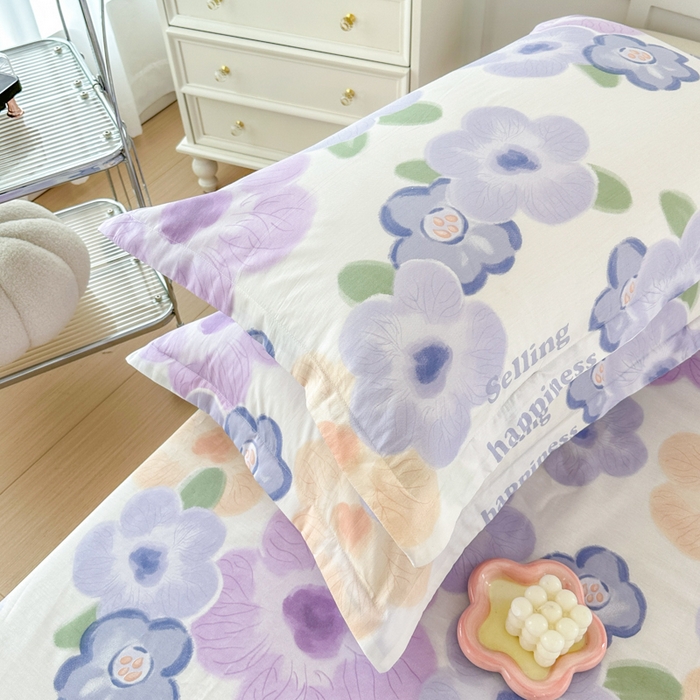 91家纺网 家纺一手货源 找家纺 帛织澜家纺 2025新款12868全棉喷气印花枕套 紫韵花开