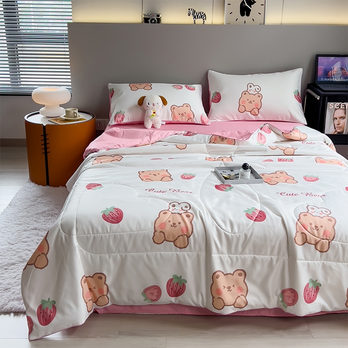 91家纺网 家纺一手货源 找家纺 梦舒羽 2025新款夏凉被空调被可机洗儿童被夏季双人夏被四件套 童话草莓