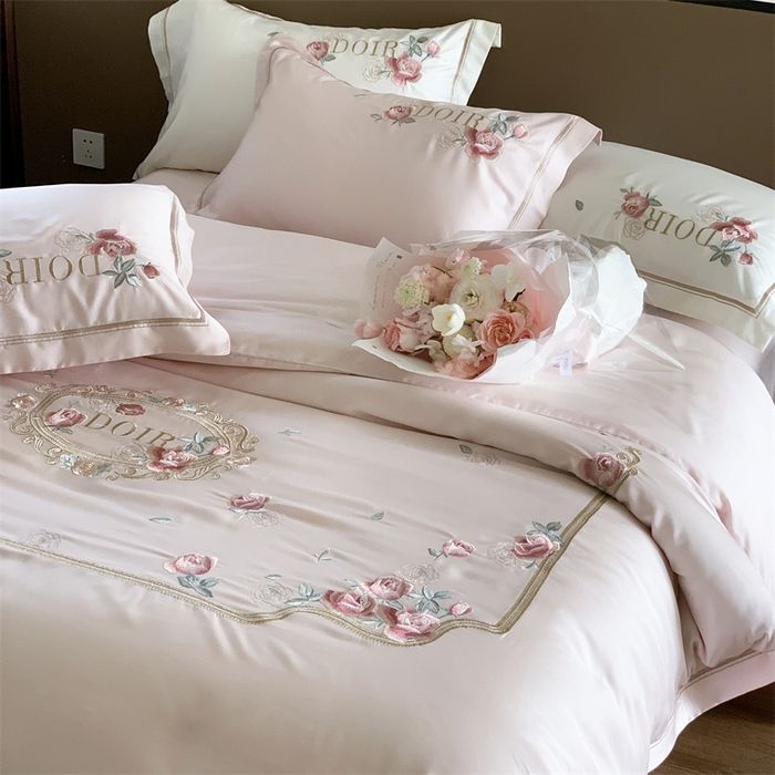 91家纺网 家纺一手货源 找家纺 馨蕊家居 2023春夏新品LF奥地利兰精天丝高定系列四件套-秘密花园 秘密花园-初夏粉