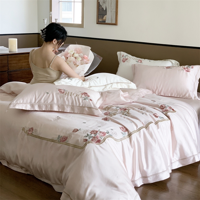 91家纺网 家纺一手货源 找家纺 （总）馨蕊家居 2023春夏新品LF奥地利兰精天丝高定系列四件套-秘密花园