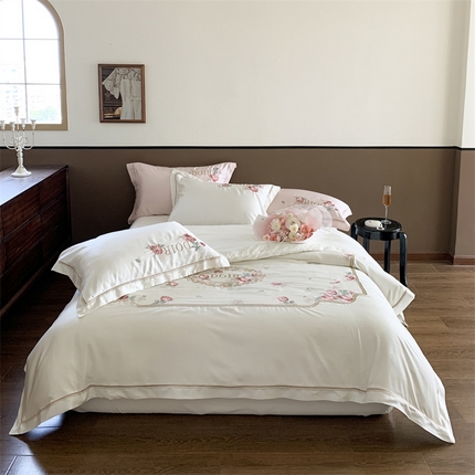 91家纺网 家纺一手货源 找家纺 馨蕊家居 2023春夏新品LF奥地利兰精天丝高定系列四件套-秘密花园 秘密花园-元气白桃