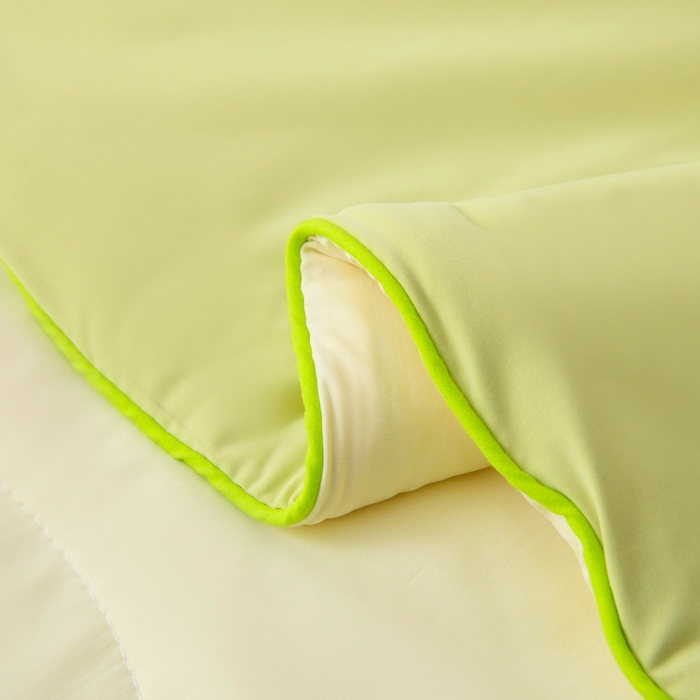 91家纺网 家纺一手货源 找家纺 乐视家纺 2024新款双面凉感被奶茶被模特图+买家秀 奶茶冻冻被-果绿