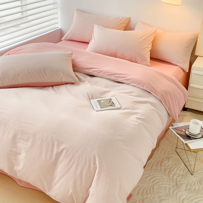 91家纺网 家纺一手货源 找家纺 金丝鸟 2023新款全棉水洗棉简单款条纹系列 简约条纹 粉