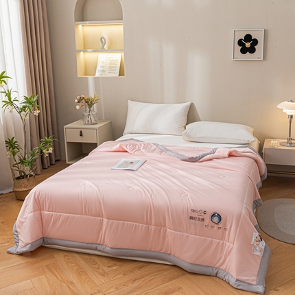 91家纺网 家纺一手货源 找家纺 （总）帕拉美拉 2025新款凉感丝纯色夏被