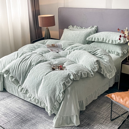 91家纺网 家纺一手货源 找家纺 （总）野合家纺 2024新款牛奶绒雕花绒四件套韩版花边绒套件