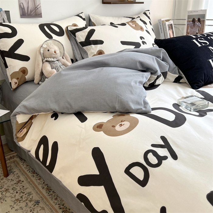 91家纺网 家纺一手货源 找家纺 HL原创 2023新款13070全棉40支四件套 字母熊-黑