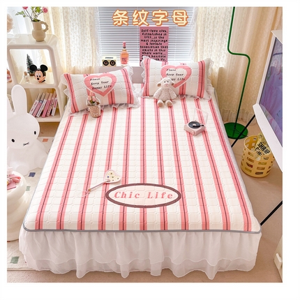 91家纺网 家纺一手货源 找家纺 顾里 2023新款0.5仙女双层雪纺纱床裙席 条纹字母