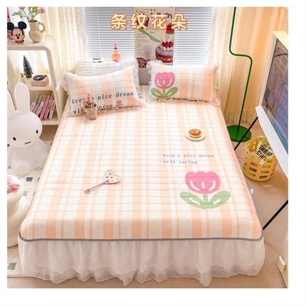 91家纺网 家纺一手货源 找家纺 顾里 2023新款0.5仙女双层雪纺纱床裙席 条纹花朵