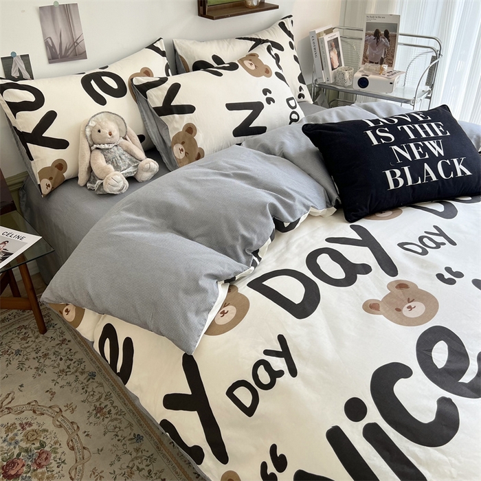 91家纺网 家纺一手货源 找家纺 HL原创 2023新款13070全棉40支四件套 字母熊-黑