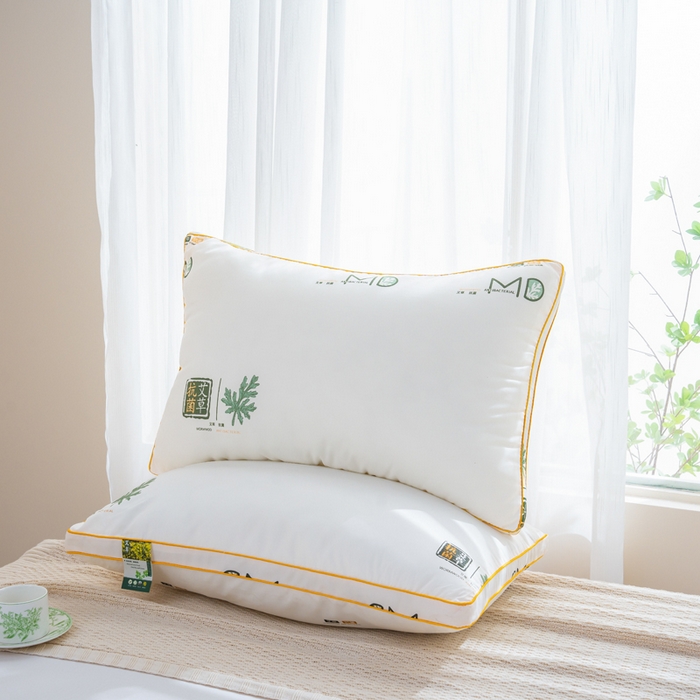 91家纺网 家纺一手货源 找家纺 拾光枕芯2023直播网红爆款多色艾草枕跑量羽丝绒枕赠品艾草黄立体中枕