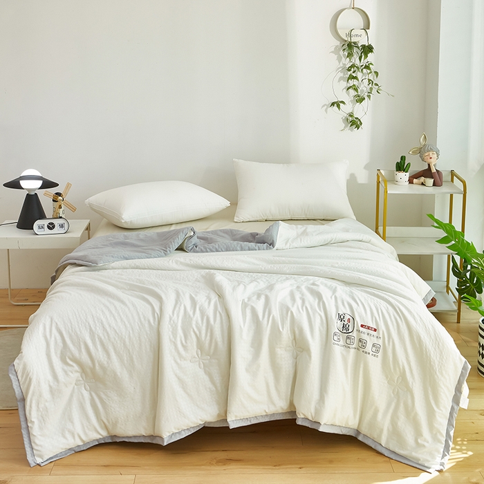 91家纺网 家纺一手货源 找家纺 中国龙 2023泡泡夏凉被空调被夏被薄款被子学生宿舍简约风被褥舒适春夏 米黄