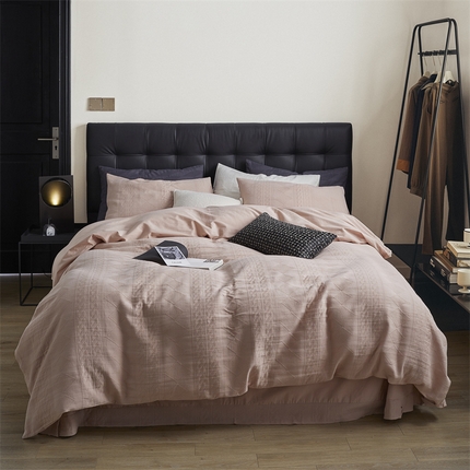 91家纺网 家纺一手货源 找家纺 名品优仓2023款水洗棉三层纱提花四件套-狡花系列 狡花豆粉