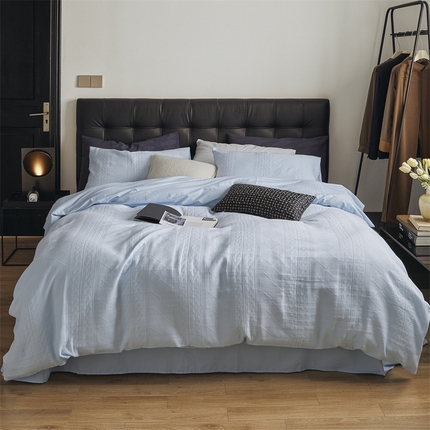 91家纺网 家纺一手货源 找家纺 名品优仓2023款水洗棉三层纱提花四件套-狡花系列 狡花蓝色