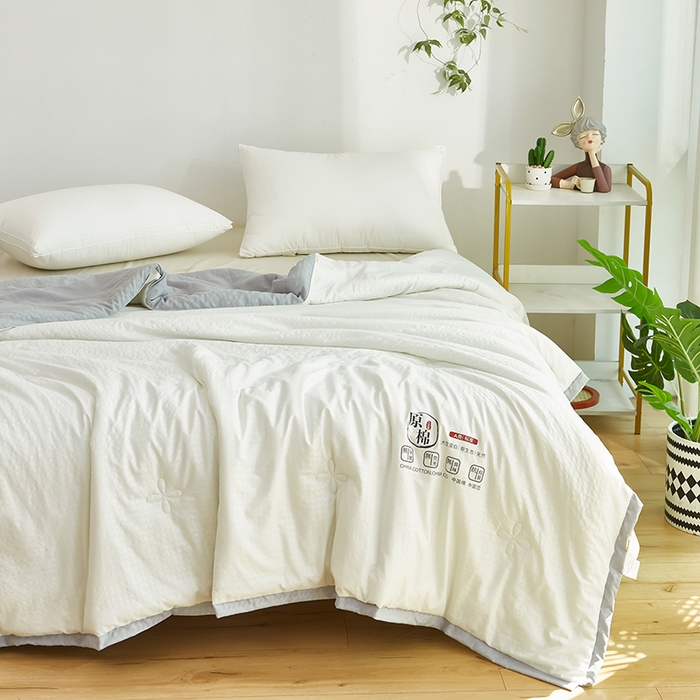 91家纺网 家纺一手货源 找家纺 中国龙 2023泡泡夏凉被空调被夏被薄款被子学生宿舍简约风被褥舒适春夏 米黄